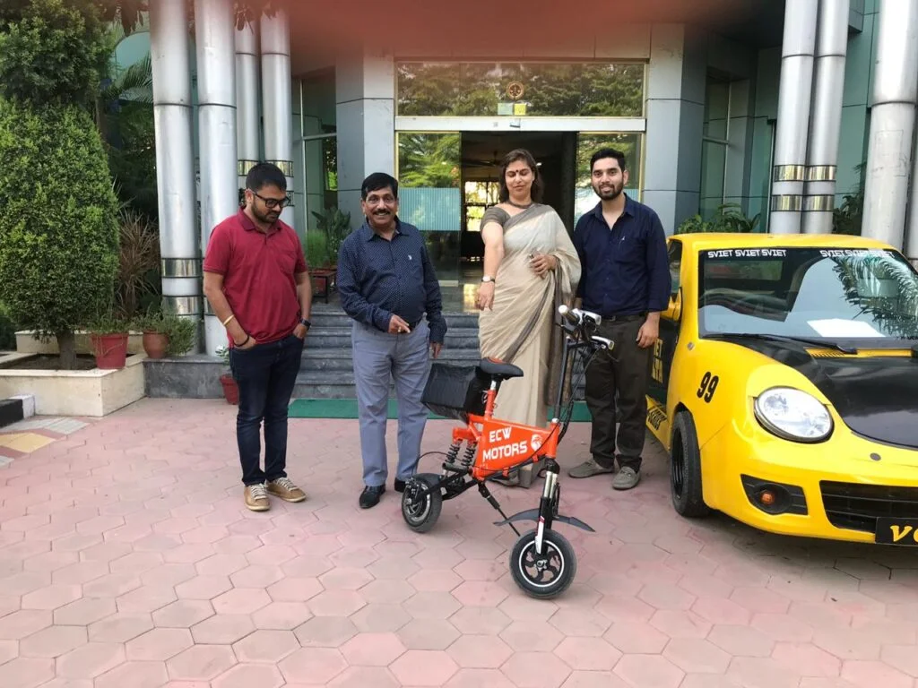 ELECTRIC CAR 'SVIET VOLTA'